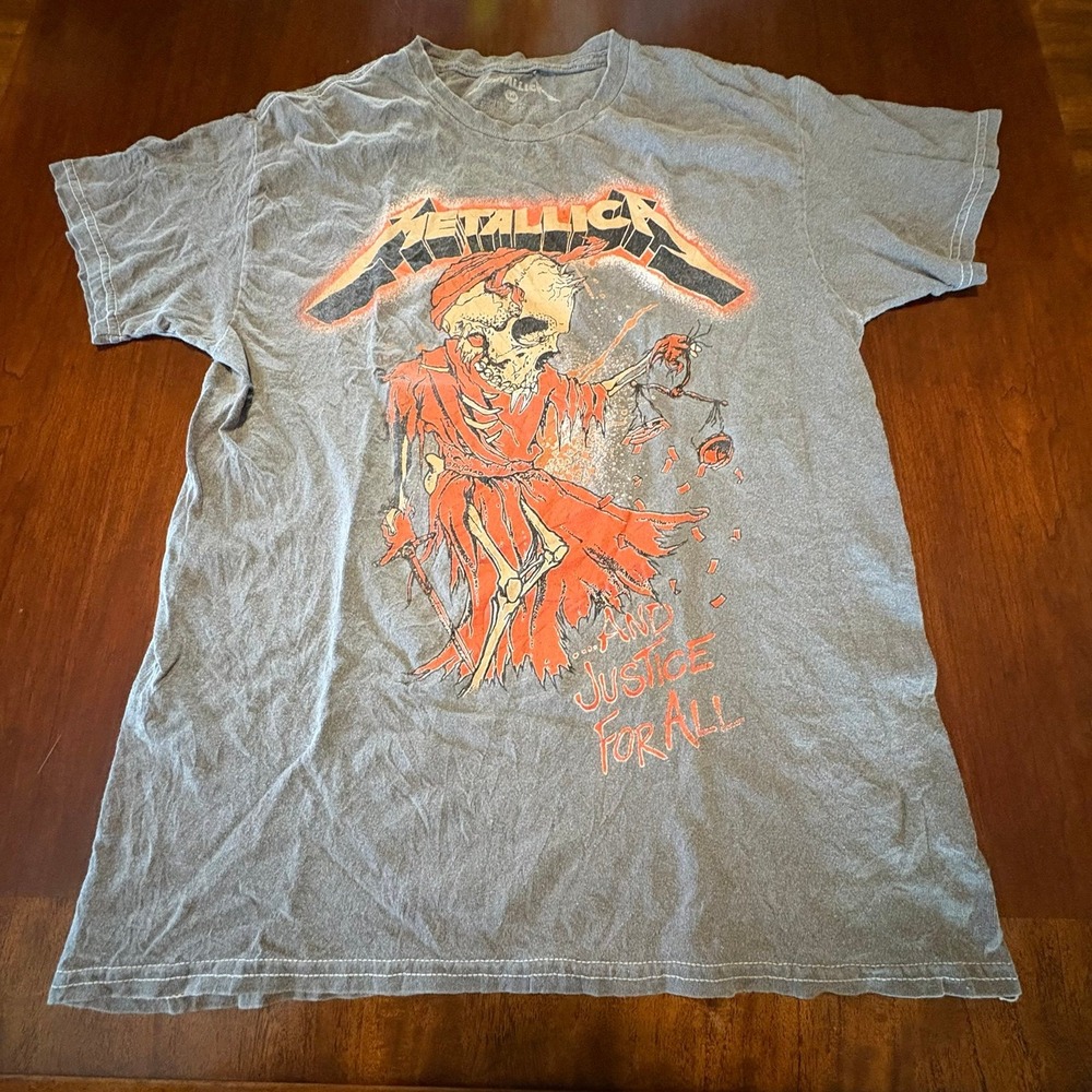 Metallica And Justice For All T-Shirt Gray Skull Rock‎ Band Tee Small